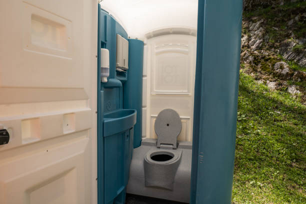 Best Portable restroom trailer rental  in Chelsea, OK
